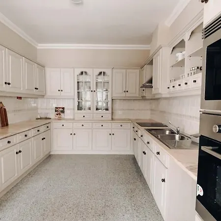 בית נופש De La Croix וילה פראנקה דו קמפו