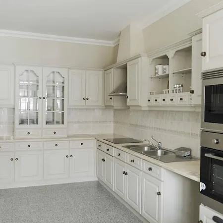 Дом отдыха De La Croix Вила-Франка-ду-Кампу