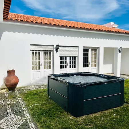 De La Croix Вила-Франка-ду-Кампу